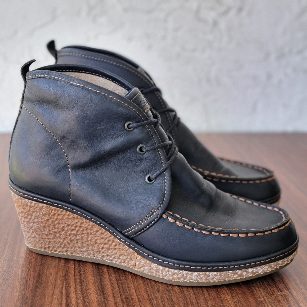 OluKai Black Leather Wedge Shoes